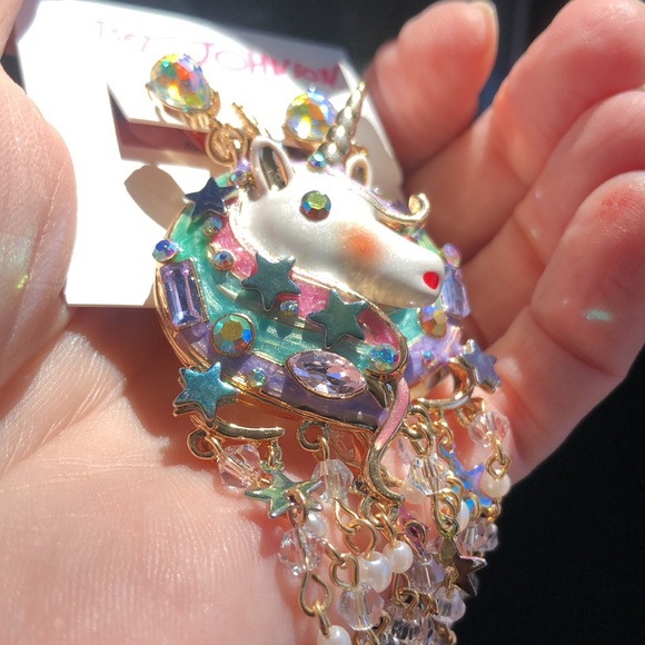 NWT Betsey Johnson Sparkly Rhinestone & Beaded Unicorn & Star Earrings 🦄 - Picture 11 of 12